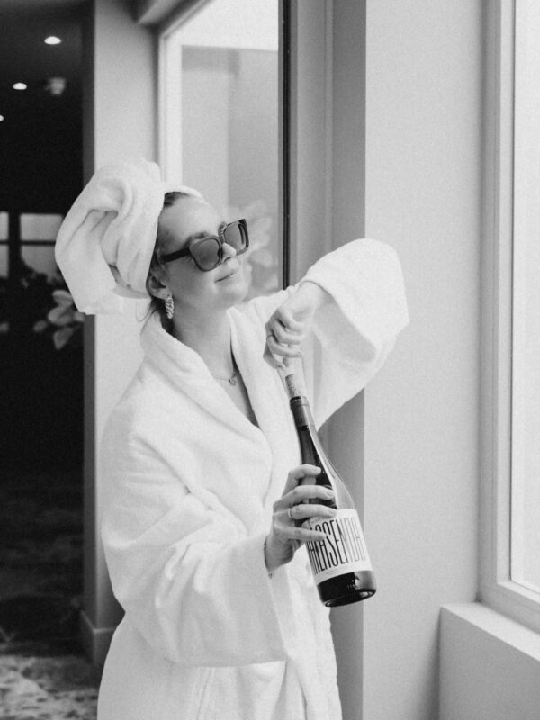 HAPPY NEW YEAR! 🥂🍾 De beste wensen! We zijn er...